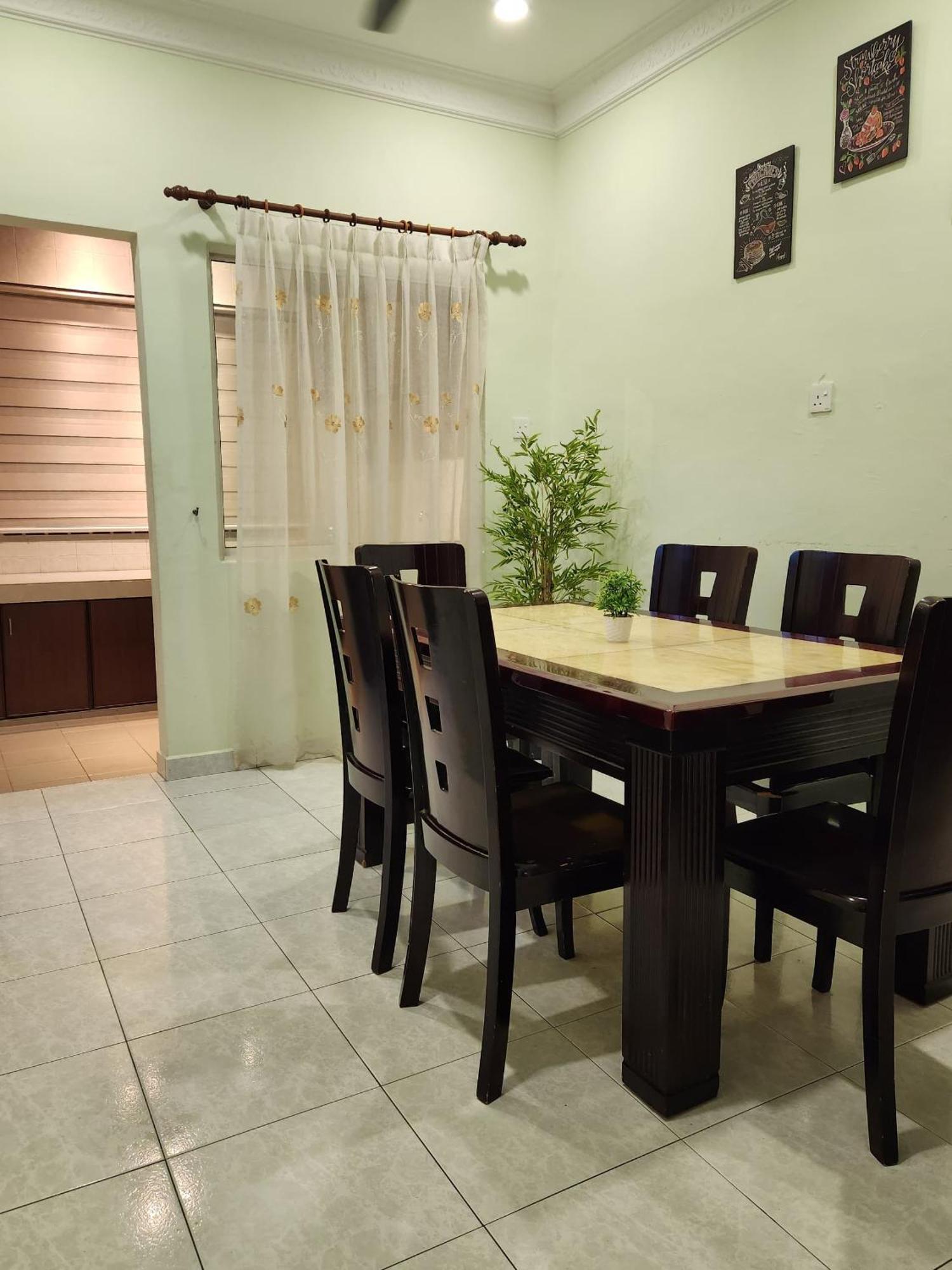 Galaxy Guest Home By Ipoh Maju Stay Eksteriør billede